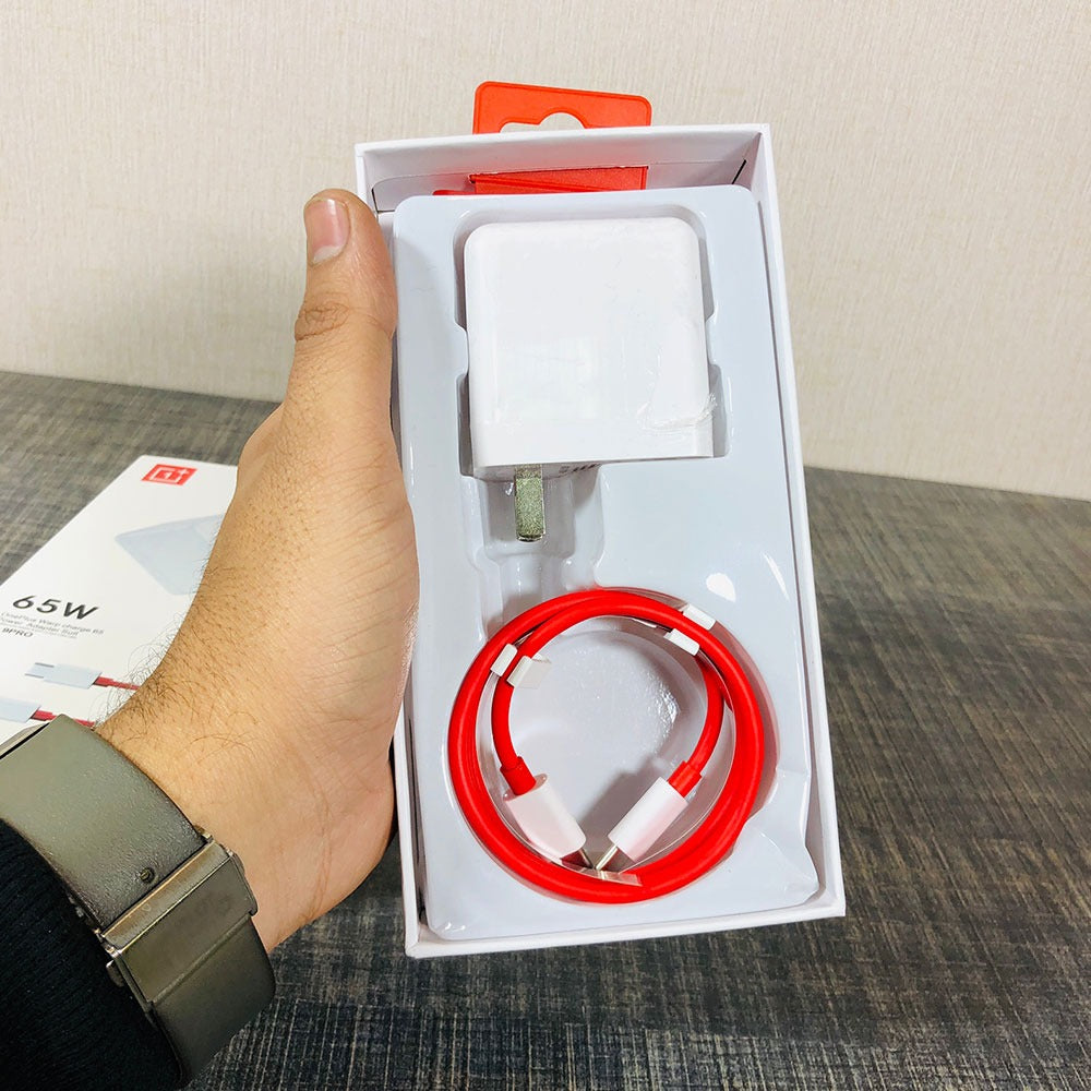 OnePlus Fast Charger